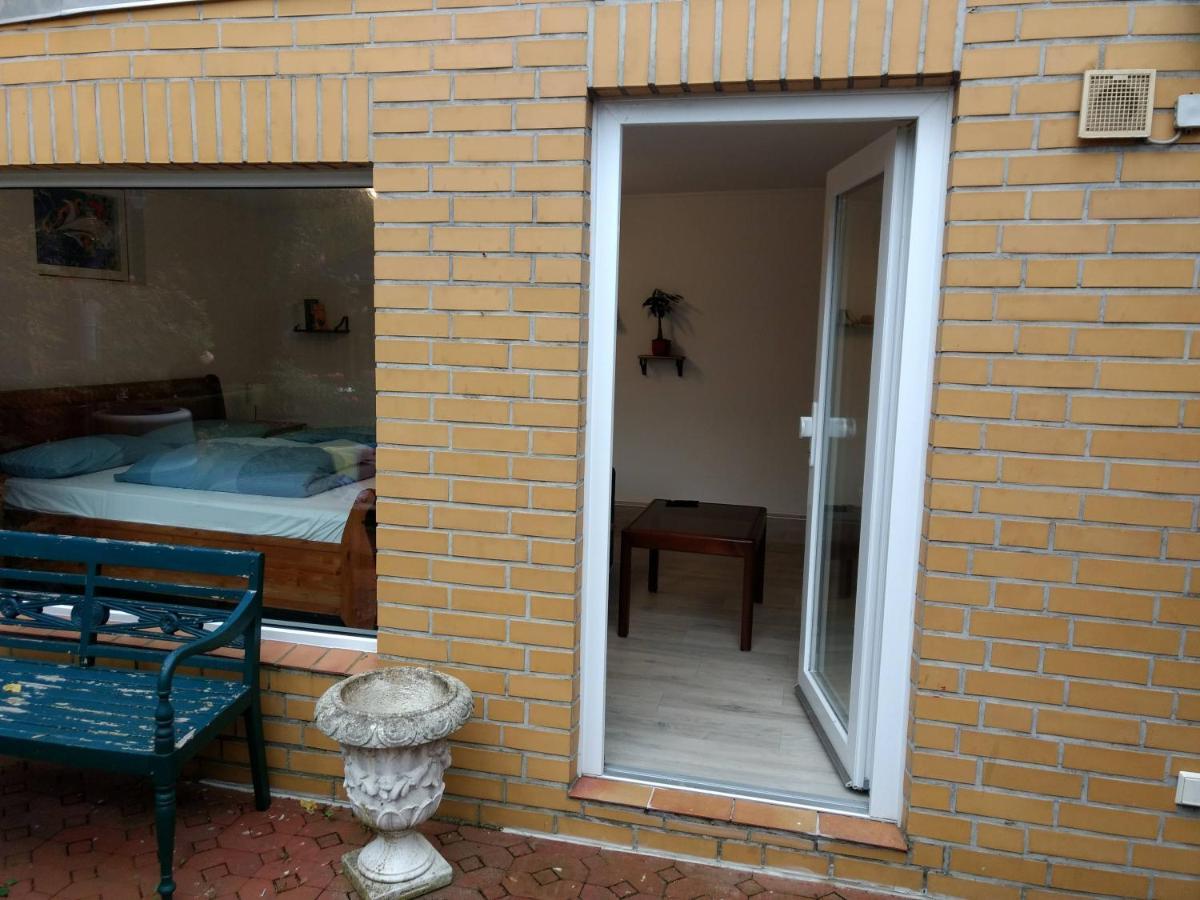 Ruhige, gemütliche 1-Zimmer Gartenwohnung für 2 Erwachsene und 2 Kinder Lubeca Exterior foto